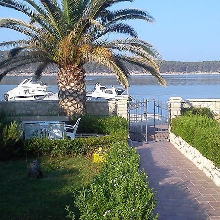 Apartments Nautica Barbat na Rabu Szoba fotó
