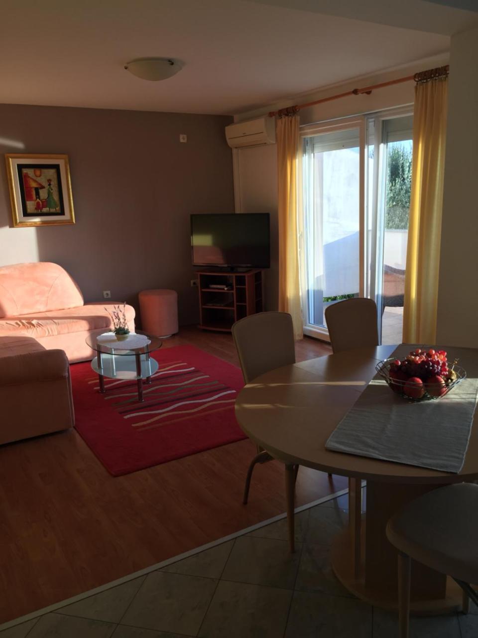 Apartments Nautica Barbat na Rabu Kültér fotó